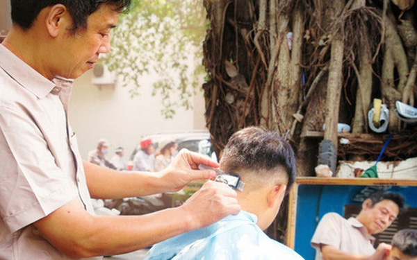 Từ ngày 1 tháng 8 thì dịch vụ hớt tóc sẽ chịu thuế 7%